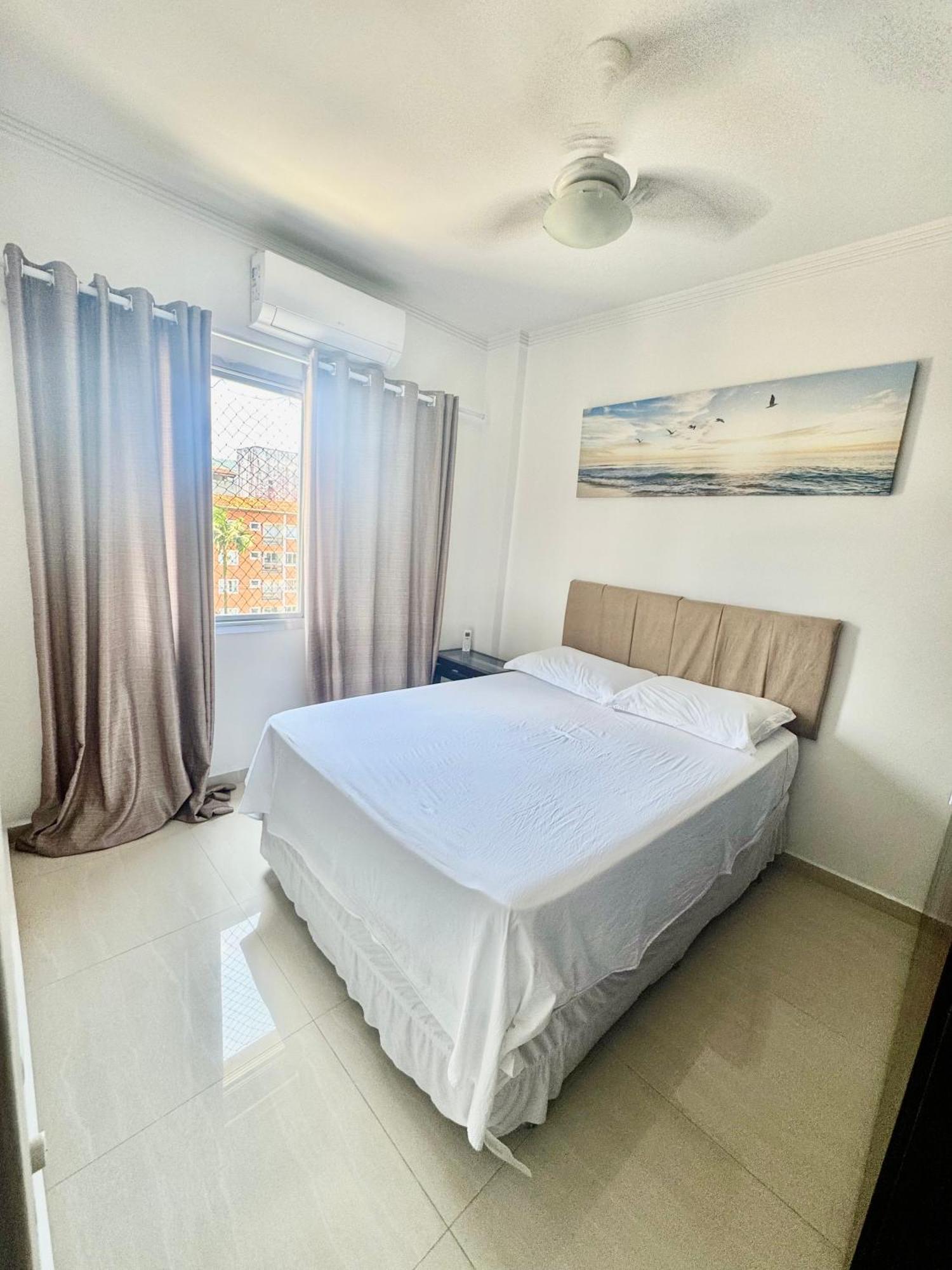 Excelente Apartamento Bem Localizado A 450 Metros Da Praia กัวรูจา ภายนอก รูปภาพ